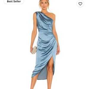 Elliatt Cassini Dress - Size Medium NWT BRAND NEW